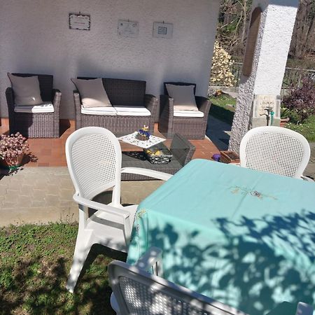 Bed and Breakfast Il Laghetto Torre Canavese Екстер'єр фото