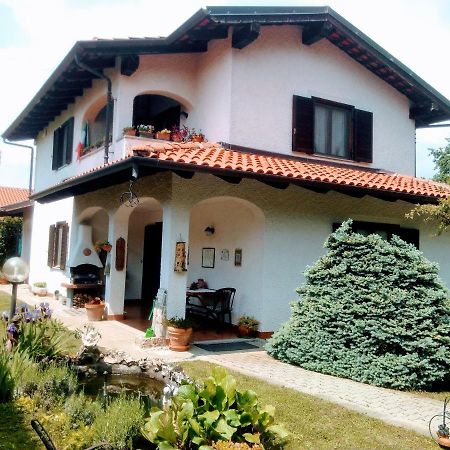 Bed and Breakfast Il Laghetto Torre Canavese Екстер'єр фото